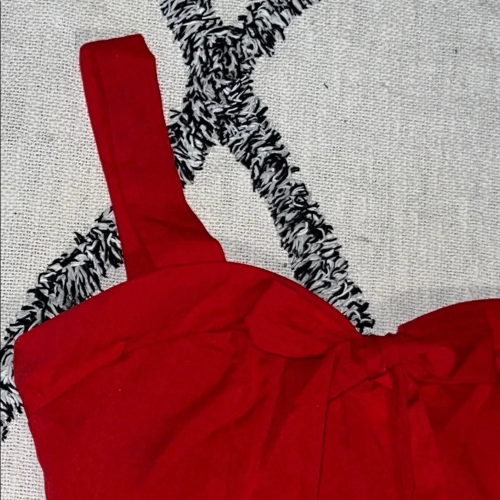 Sienna Sky Red Crop Top Size L - Picture 2 of 6